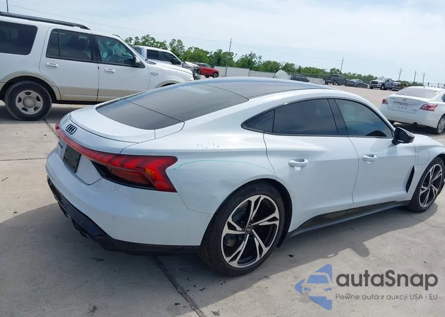 WAUCJBFWXP7000992: 42238885