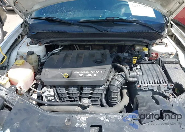 1B3BD4FBXBN558720: 42237997