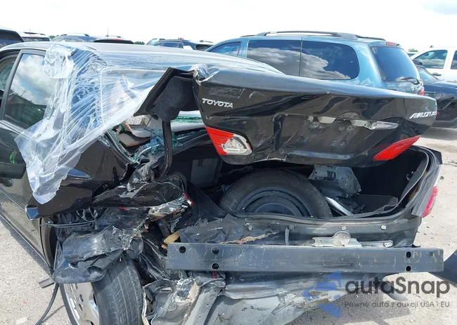 4T1BF28B83U337565: 42238001