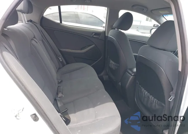 5XXGM4A77FG402594: 42238011