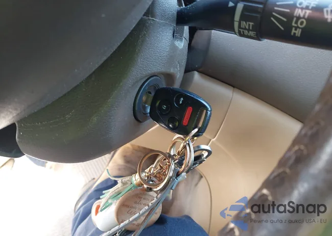 1HGCM66567A092289: 42238070