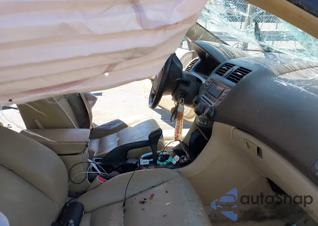 1HGCM66567A092289: 42238070