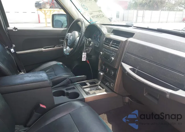 1C4PJLFK3CW131804: 42238259