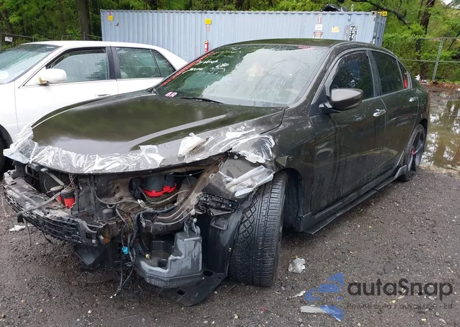 1HGCR2F58HA121903: 42238328