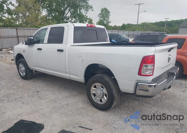 3C6UR5CL7RG309801: 42238360