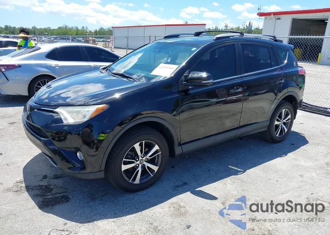 2T3RFREV4JW753672: 42239541