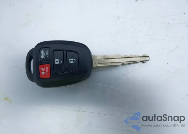 2T1BURHE1FC313963: 42239558