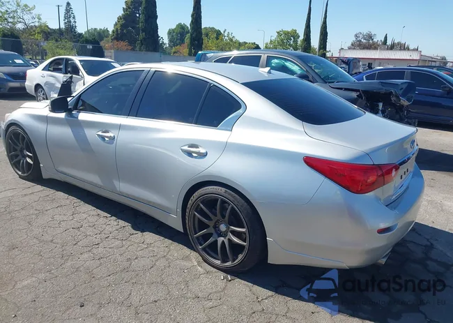 JN1BV7APXEM687604: 42239657