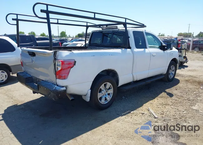 1N6AA1C83HN563953: 42239660