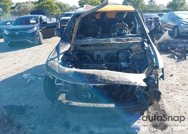 3C4PDCBB8KT852508: 42239706