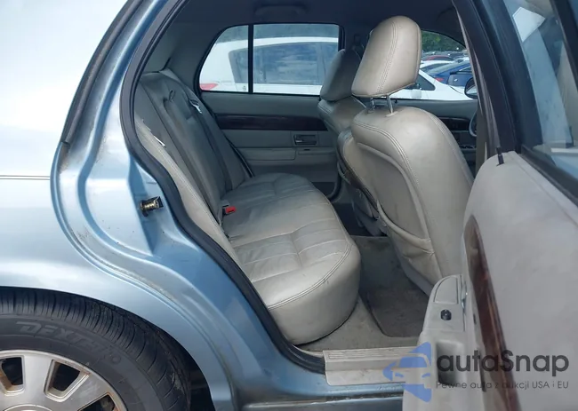 2MEFM75W15X628841: 42239733