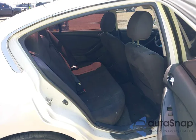 1N4AL2APXBC181411: 42239817