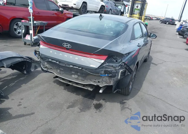 KMHLN4DJ6RU097585: 42239279