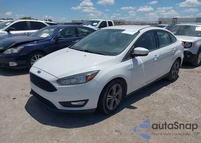 1FADP3FE5HL299907: 42239361