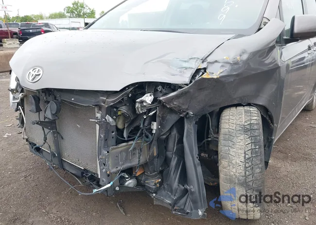 5TDYK3DC3GS714599: 42240471