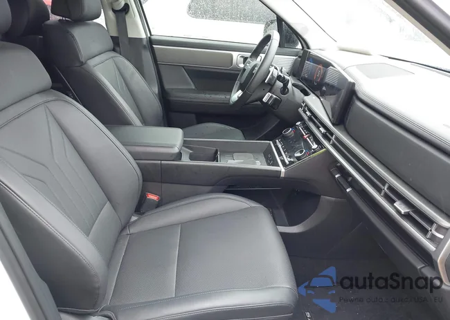 5NMP3DGLXRH017575: 42240473