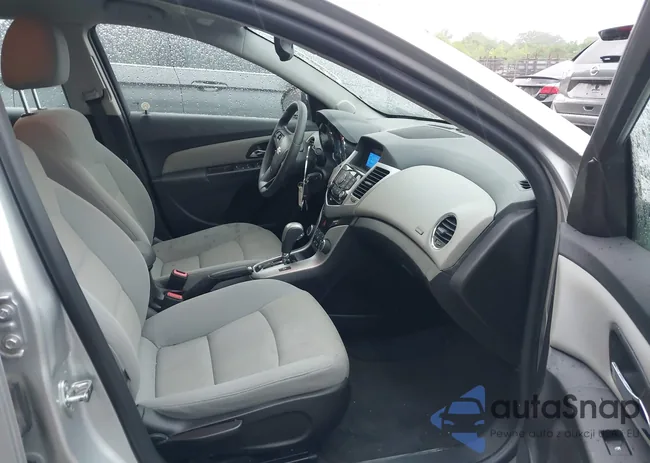 1G1PE5SB6G7174578: 42240554