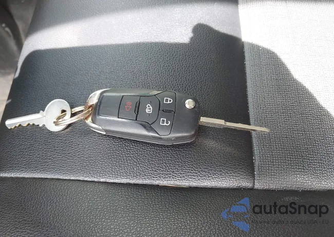 1FBAX2Y82PKA55722: 42240587