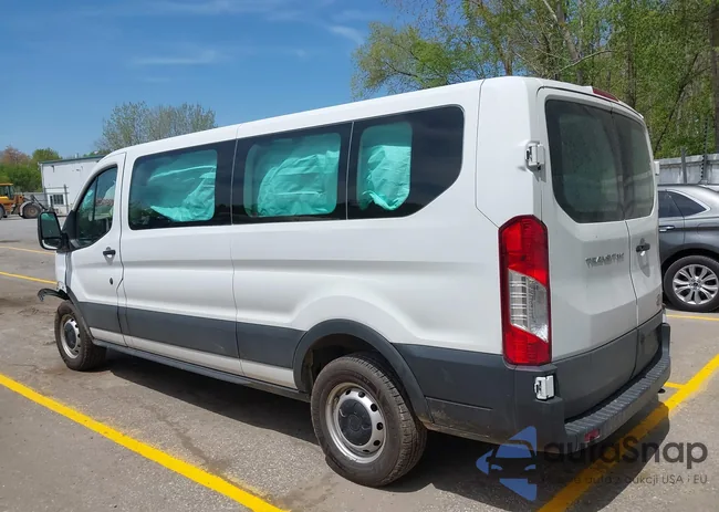 1FBAX2Y82PKA55722: 42240587