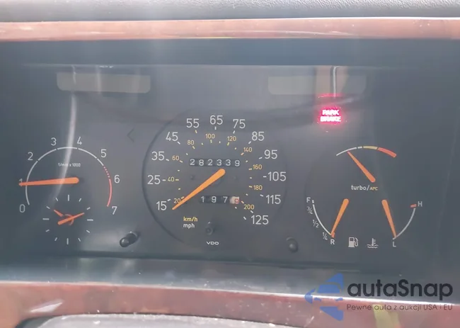 YS3AL35T6P2017411: 42240663