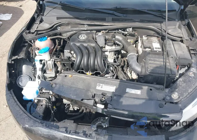 3VW2K7AJ9DM280634: 42240749