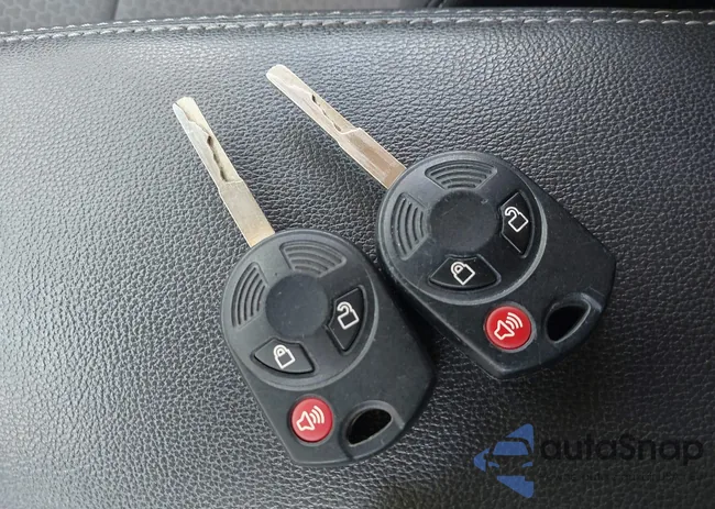 1FMCU0GD6HUC12721: 42240770