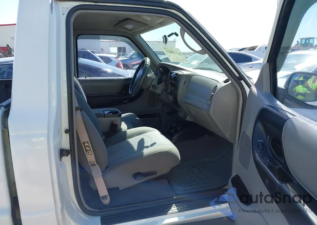 4F4YR12U31TM31101: 42240811