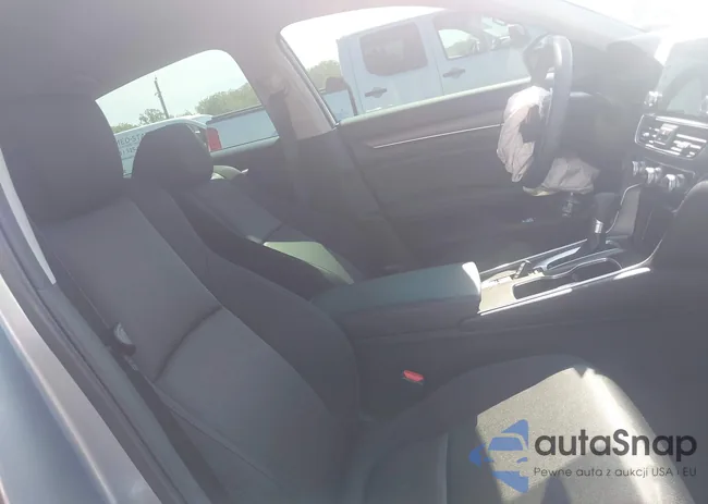 1HGCV1F15NA059570: 42240865