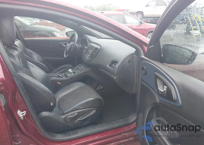 1C3CCCDG9FN618527: 42240911