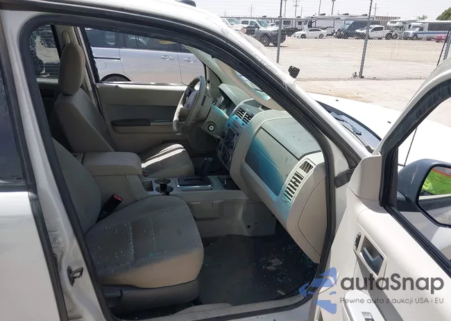 1FMCU0D73CKC82695: 42240919