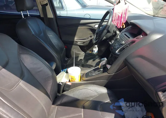 1FADP3F2XFL363555: 42240137