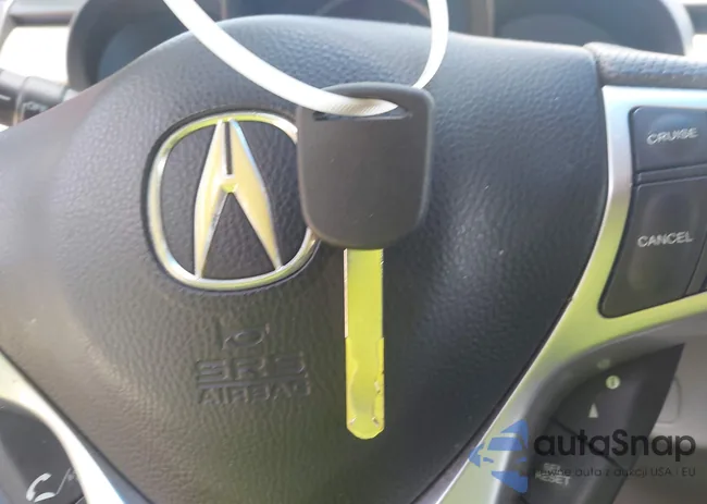 5J8TB18289A008522: 42240149