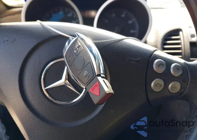 WDBWK56F25F048454: 42240176