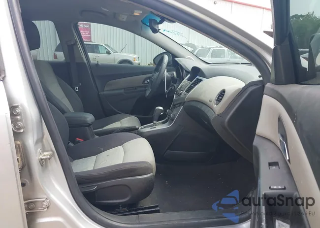 1G1PA5SH5F7170004: 42240182