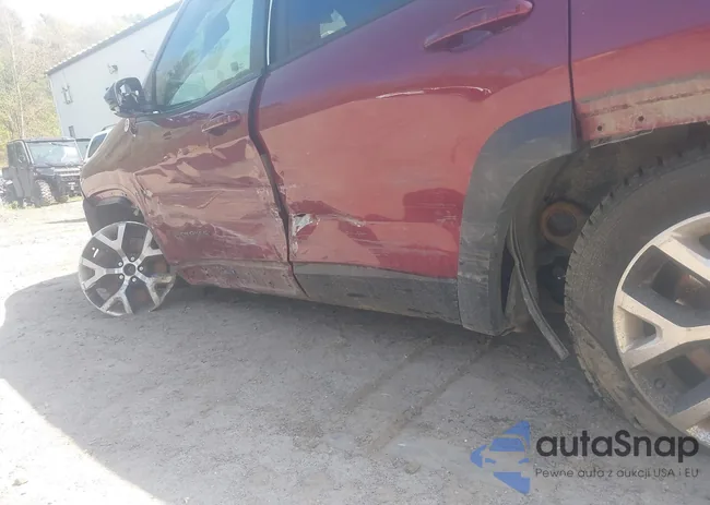 1C4PJMBX1JD619990: 42240308