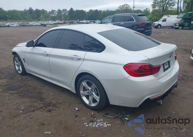 WBA4J3C56KBL06258: 42240315