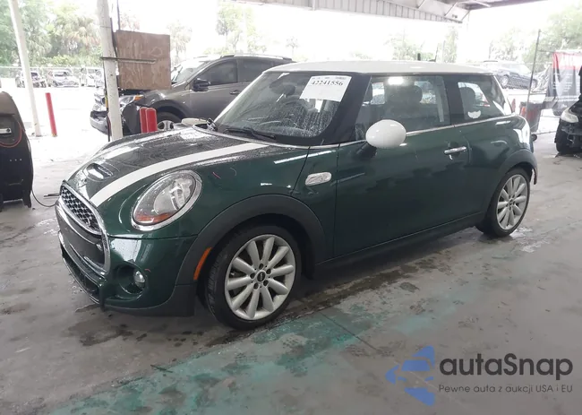 WMWXP7C54J2A49329: 42241556