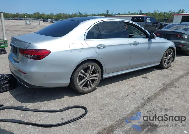 W1KZF8DB4MA977647: 42241573