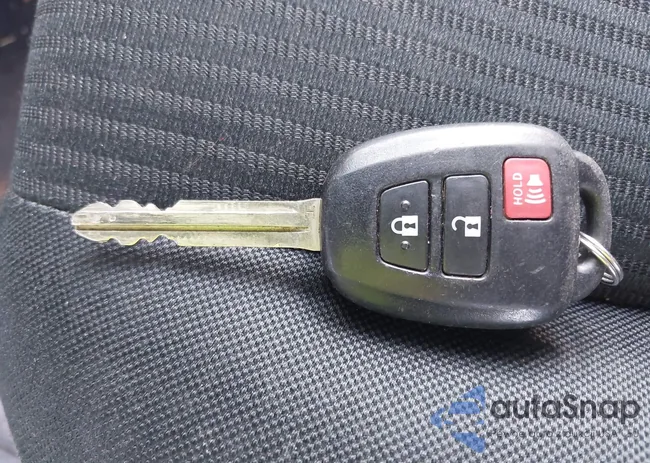 2T3BFREV0EW208074: 42241642