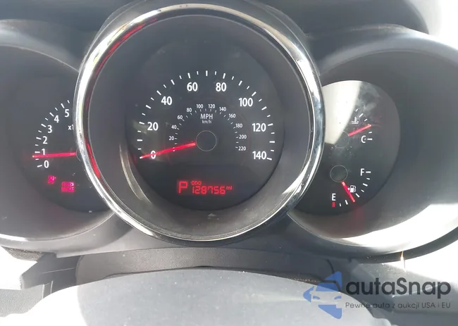 KNDJT2A2XA7180619: 42241674