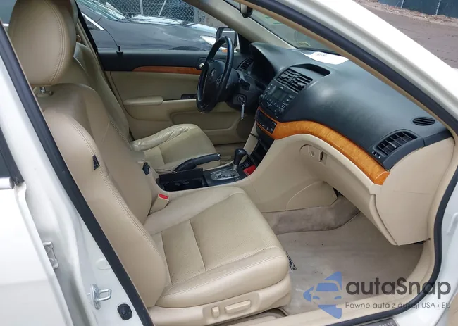 JH4CL96855C031044: 42241689