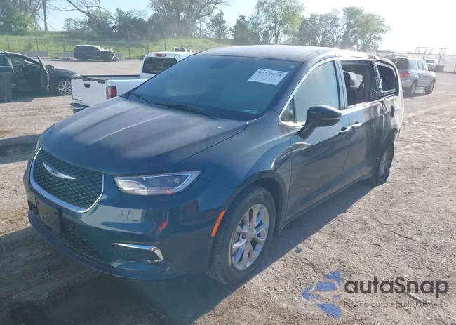 2C4RC3BG0PR605159: 42241175