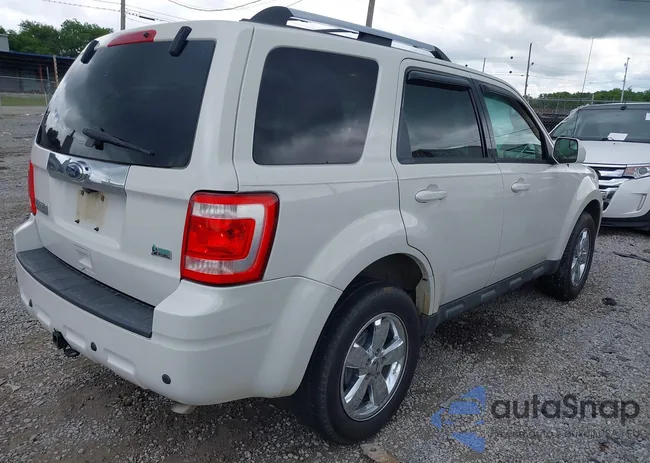 1FMCU0EG1AKD30643: 42241302