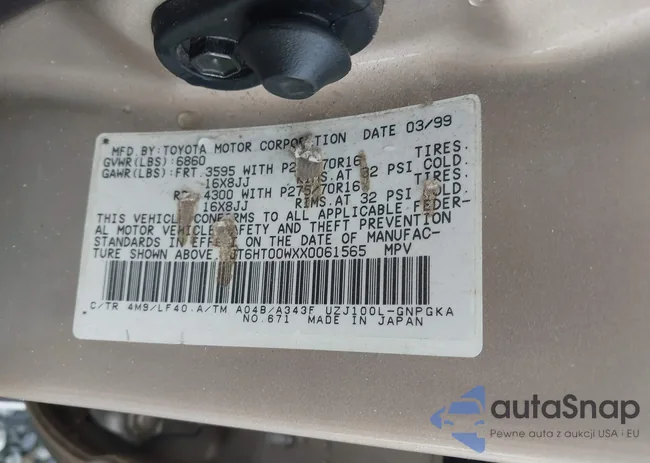 JT6HT00WXX0061565: 42242356