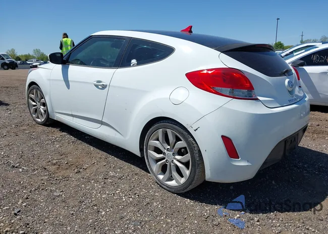 KMHTC6AD1DU165476: 42242540