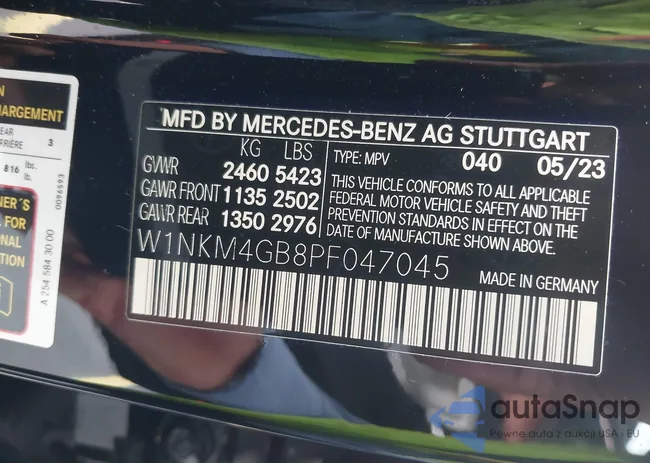 W1NKM4GB8PF047045: 42242558