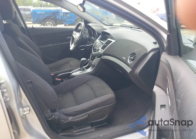 1G1PF5SC6C7406631: 42242640