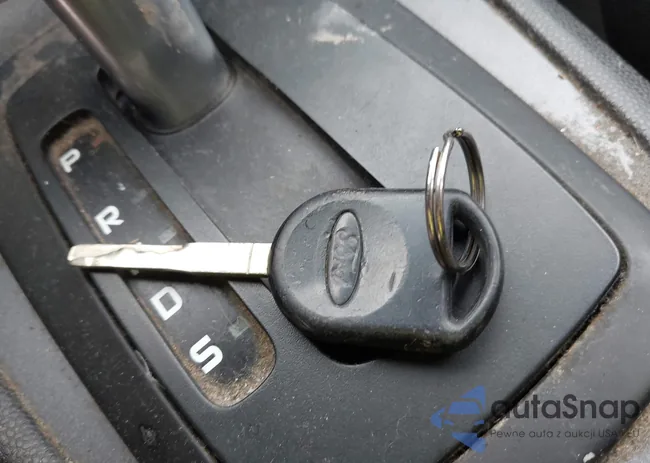 3FADP4AJ2FM189449: 42242667