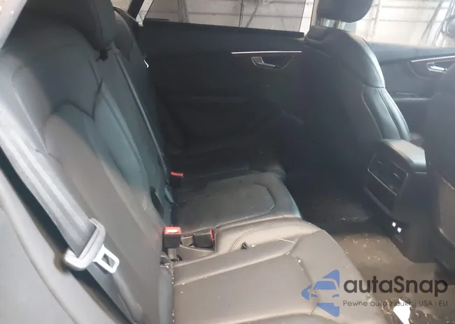 WA1FVBF17KD025054: 42242742