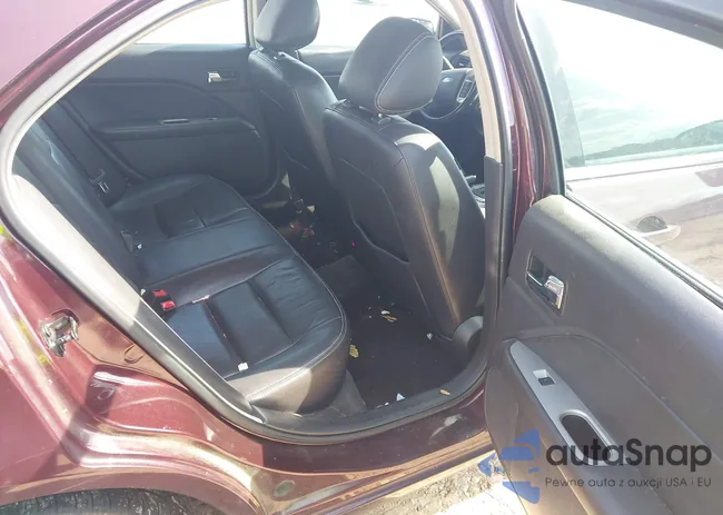 3FAHP0JA4BR224905: 42242752